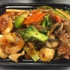 Best Triple Delight in Garlic Sauce in Lawrenceville, GA